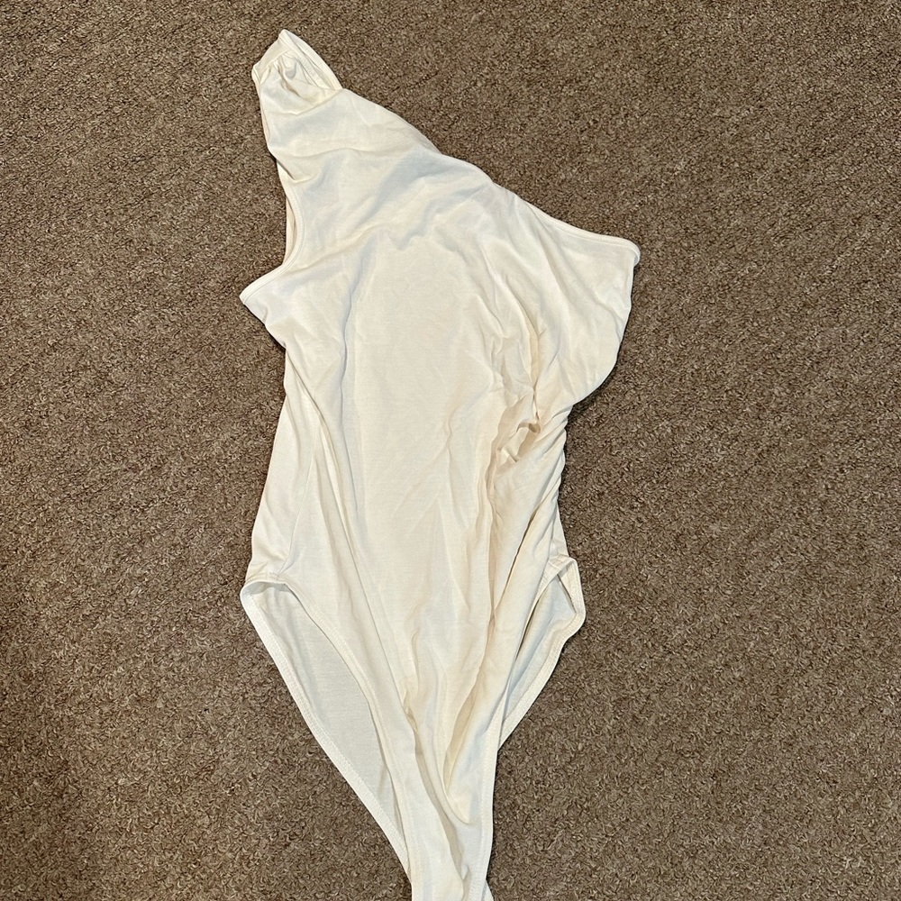 one shoulder body suit
